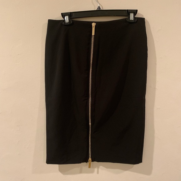 H&M Black Pencil Skirt with Gold Zipper - Picture 2 of 7